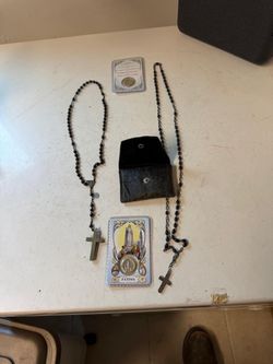 Antique Catholic Religious Seed-bead/Wood Beads 1950ish w/Genuine Leather Carrying Case 2 Our Lady of Fatima Prayer Cards OBO