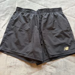 New Balance Shorts Size Large 