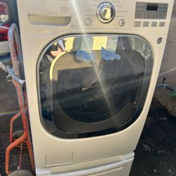 Washing Machine  LG 