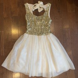 Juniors Size 1/2 Special Occasion Dress $20