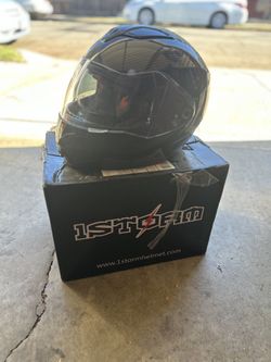 Istorm Helmet