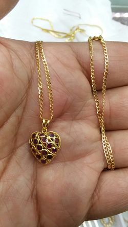14k Gold chain 18 inch long 18k gold heart ruby spahfire 3.8 grams