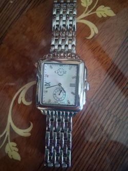 GV2 Gevril With 18 Diamonds Limited Edition Swiss Watch