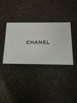 Chanel EMPTY box (NOT FREE)