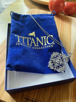  Big Clear Gem Stone Pendant Necklace