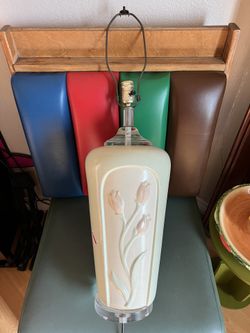 Vintage Art Deco Lamp