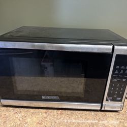 Microwave (Brand New Never Used)