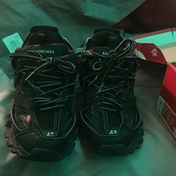 Balenciaga Tracks Triple Black