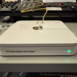 Apple AirPort Time Capsule (2TB) 802.11n