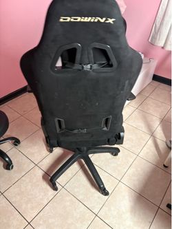 Gaming chair