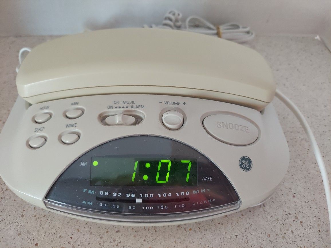 GE Combo Phone/Alarm Clock/A.M. F.M. Radio
