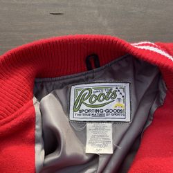 Roots Red Letterman 1995  Canada Small  Jacket  An elite way of treating yourself with the best varsity jacket. This high quality brand is made in Can