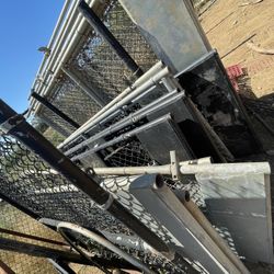 Huge Fence, Doors
