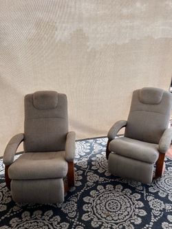 Pair of Gray Fabric Recliner Chairs