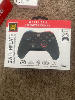 MGC Switchplate Compact Wireless Controller for Switch & Switch 2