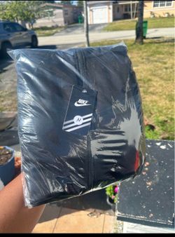 Black Nike tech full set