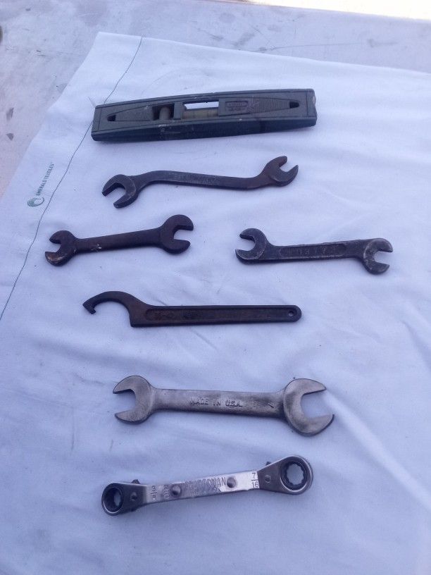 VINTAGE USA MADE TOOLS