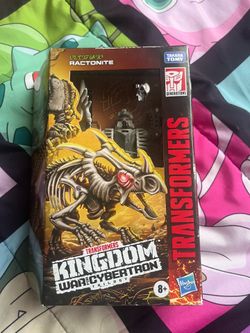 Transformers Kingdom War For Cybertron Trilogy Ractonite Action Figure