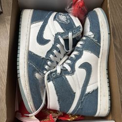 Wmns Jordan 1 