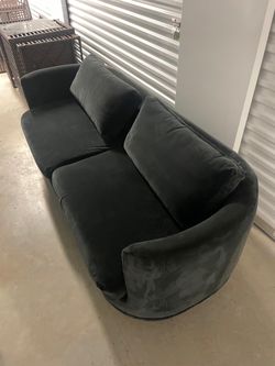 Call Charcoal backslash dark blue Velvet Curved Sofa