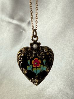 Black Enamel Floral Heart Pendant Necklace