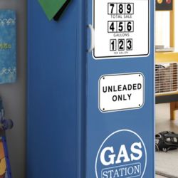 Unused NEW IN BOX Kids Gas Station Single Door Closet