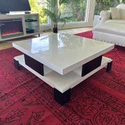 MOVE-OUT SALE: Coffee Table