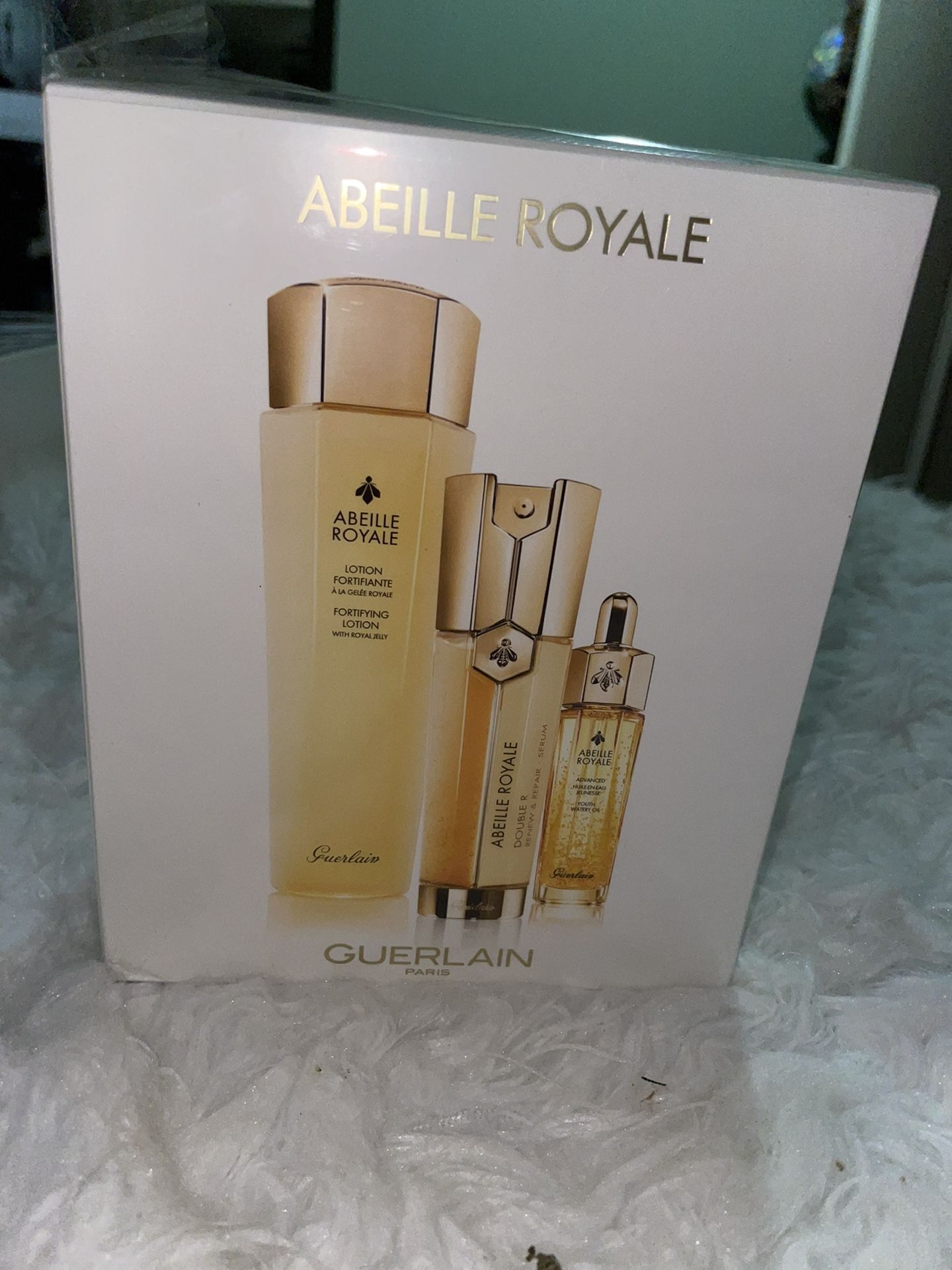 Guerlain Abeille Royale Bestsellers Skincare Set