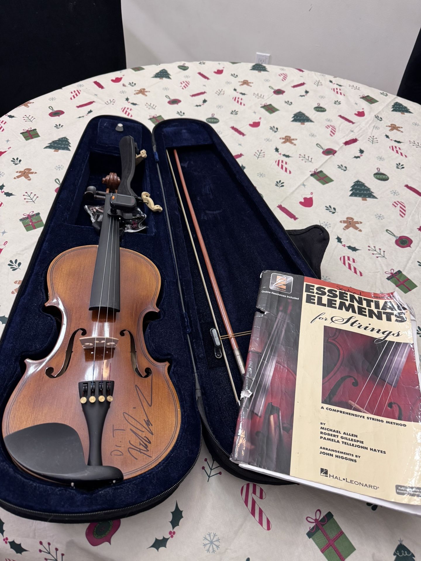 Violin Book And Auto Tuner