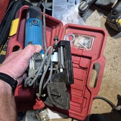 Biscuit Jointer