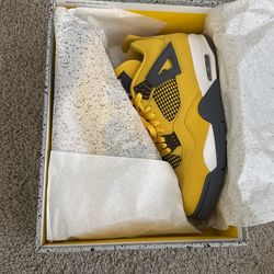Air Jordan 4 Retro
