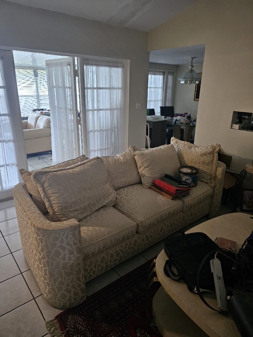 Sofa Set