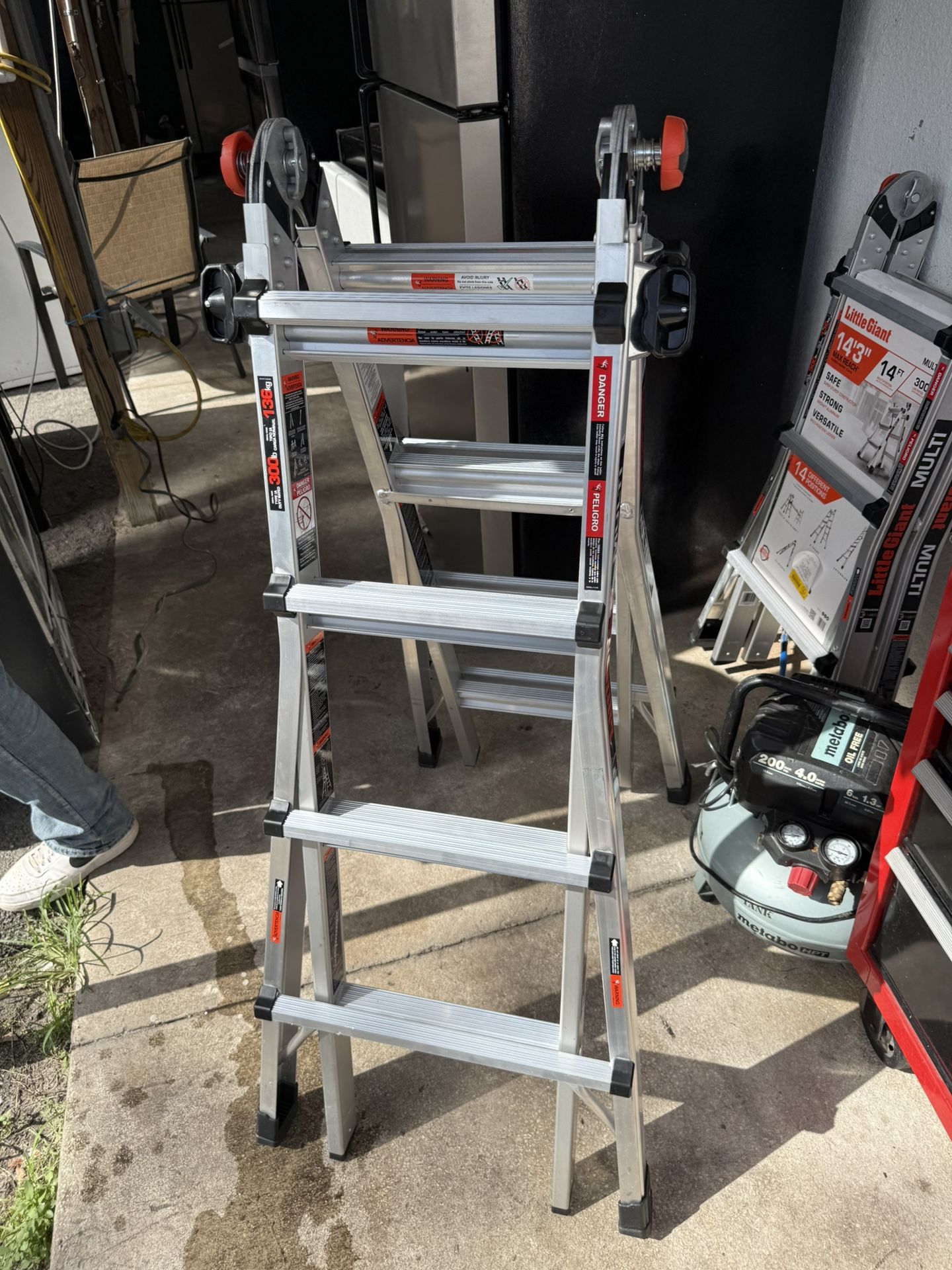 Little Giant Ladder