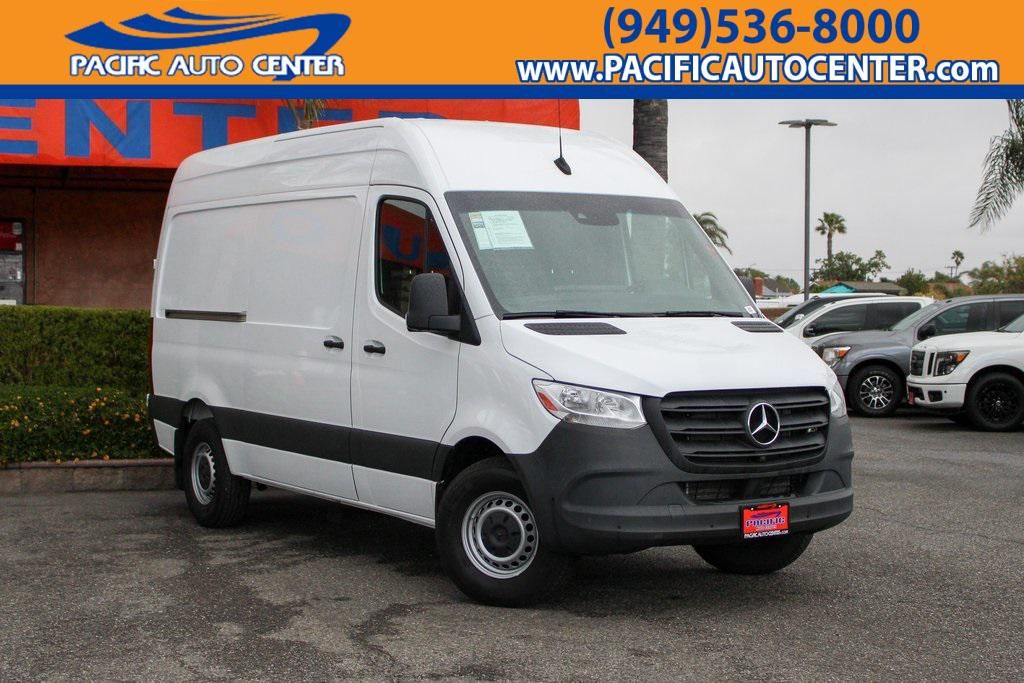 2023 Mercedes-Benz Sprinter 2500