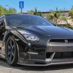 Nissan GTR R35 N-Tune Carbon Fiber Front Bumper