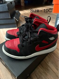 Jordan 1 mid