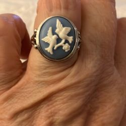 Avon Vintage Ring