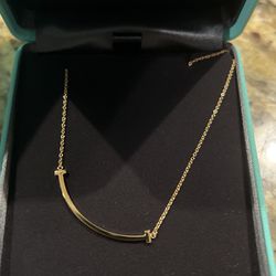 Tiffany “Smile” Pendant Necklace 