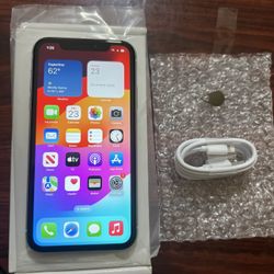 Apple iPhone XR 