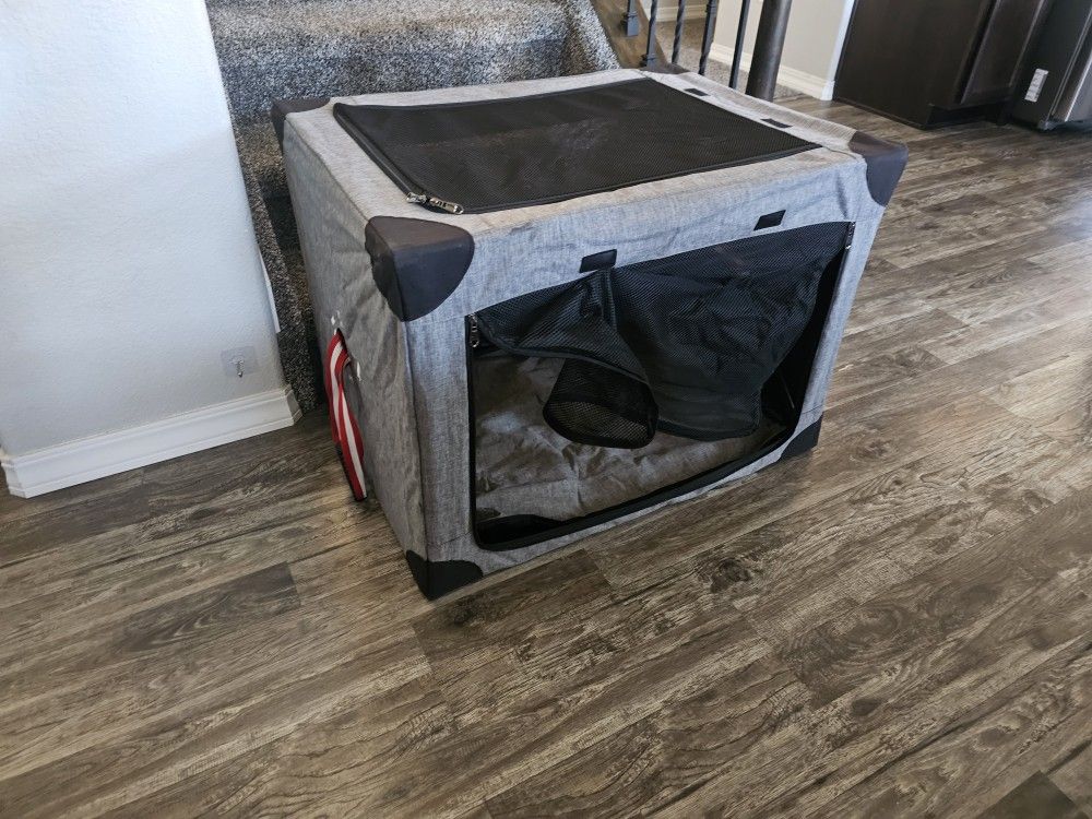 Collapsible Travel Dog Crate