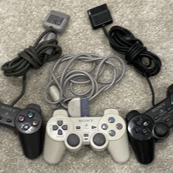 Lot Of 3 Sony PlayStation 2 PS2 2  DualShock Black and white  Controller Wired - SCPH-10010 Black non dual shock  