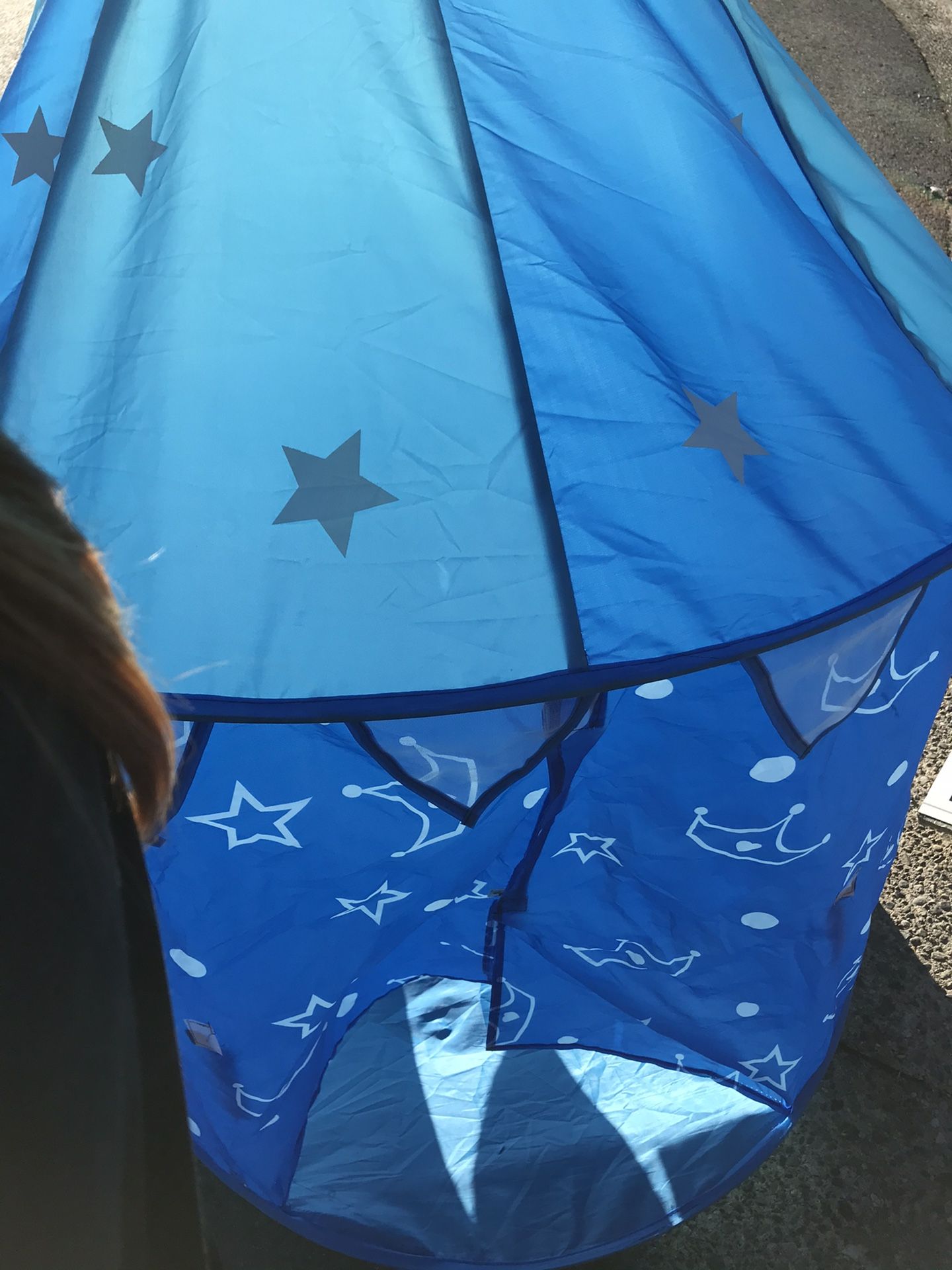 FREE pop up blue castle tent