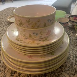 Noritake China Set