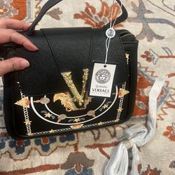 New Black Beauty Handbag Medium 
