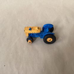 Matchbox Ford Tractor No. 39 1967 Blue/Yellow Made in England
