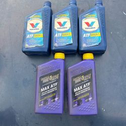 5 Qt.  Automatic Transmission Oil New  Seal  30$ For All. Or 7 Dollars Each