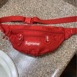 Supreme Belt Bag