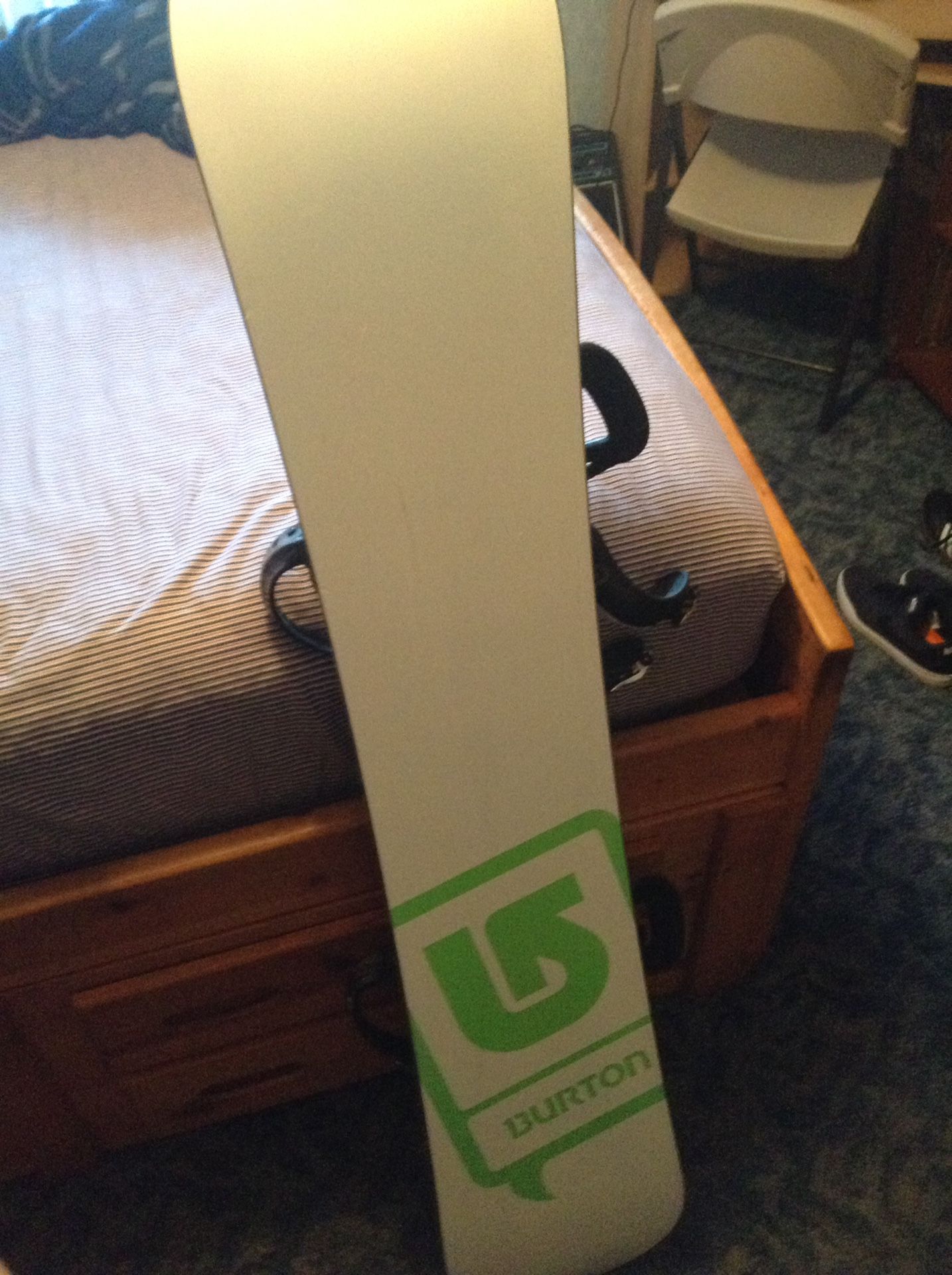 Burton snowboard w/ bindings