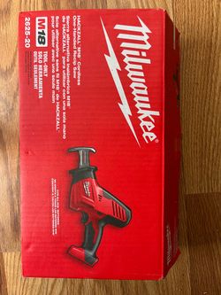Milwaukee Cordless One-Handed Recip Saw and blades