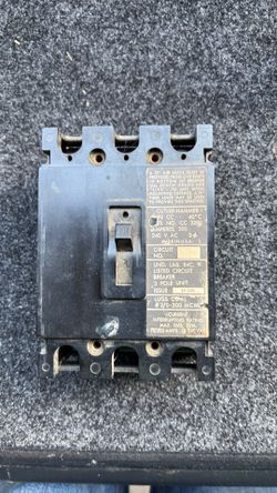 Cutler hammer 200 amp breaker